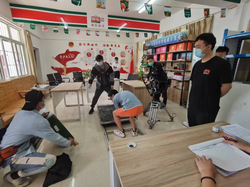 汉滨区广告片拍摄公司：极简主义践行者，少即是多的视觉哲学